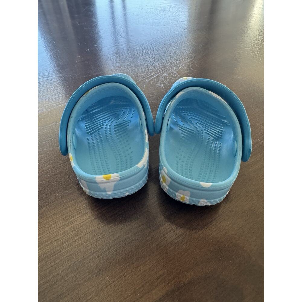 Crocs Classic Daisy Clogs Toddler C2 C3 Blue Tinted Glass Floral Slip On - Picture 5 of 8